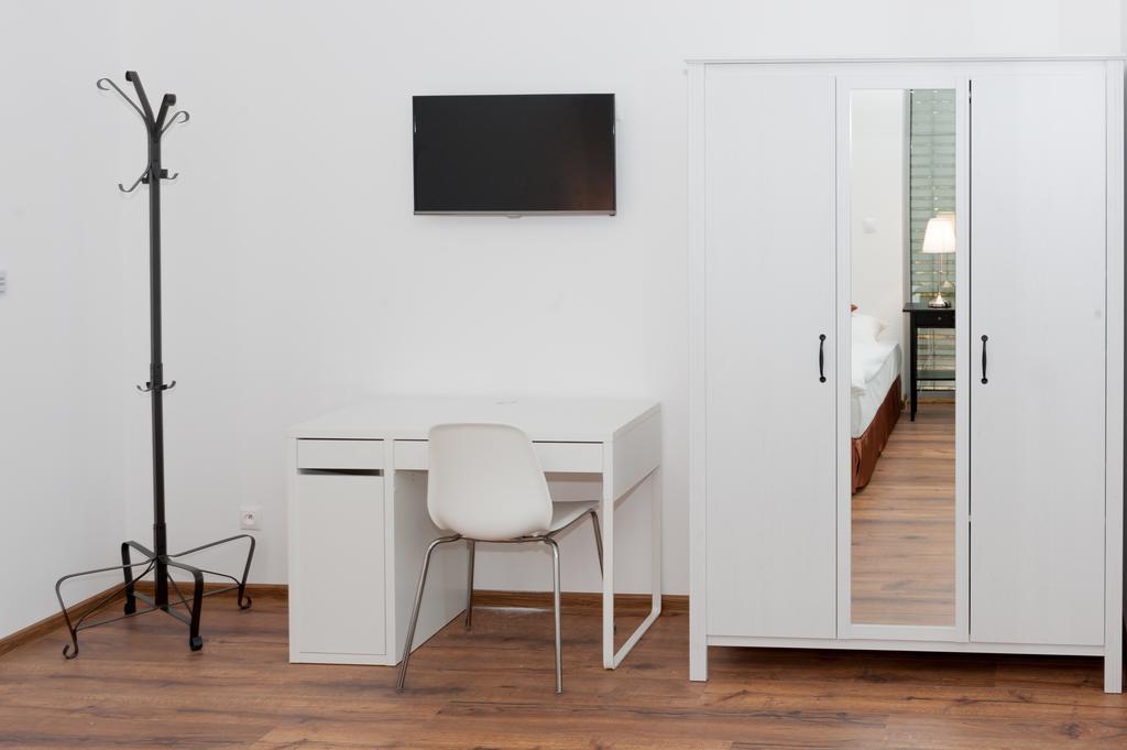 Villa Ladoven Luxusny Apartman 124M2 Martin Exteriör bild